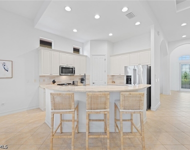 7828 Valencia Court - Photo Thumbnail 8