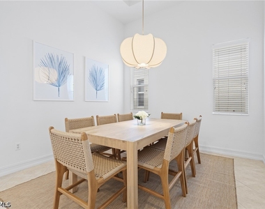 7828 Valencia Court - Photo Thumbnail 3