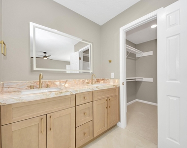 16114 Forest Bend Avenue - Photo Thumbnail 18