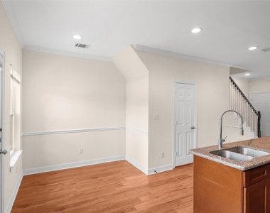 2407 Ferguson Way Road - Photo Thumbnail 6