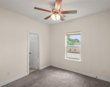 2407 Ferguson Way Road - Photo Thumbnail 21