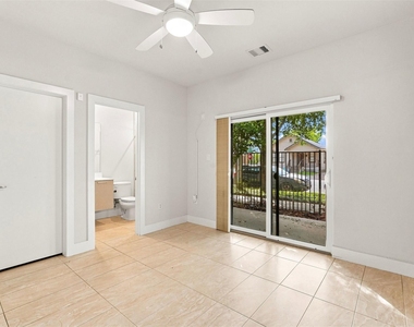 2817 St Emanuel Street - Photo Thumbnail 22