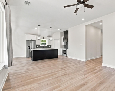 520 Combine Road - Photo Thumbnail 9