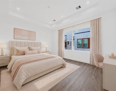 2421 Harrington Street - Photo Thumbnail 33