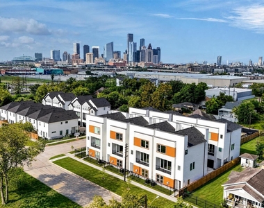 2421 Harrington Street - Photo Thumbnail 42