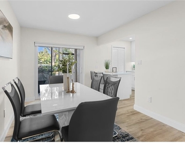 788 Park Shore Drive - Photo Thumbnail 1
