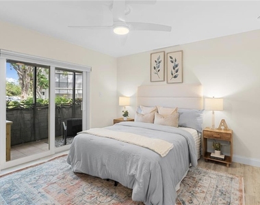 788 Park Shore Drive - Photo Thumbnail 12