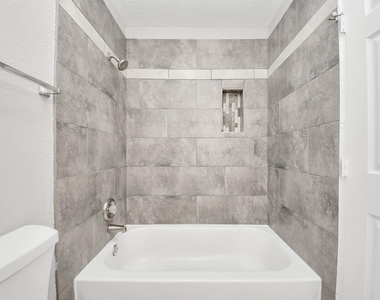 10603 Thorncliff Drive - Photo Thumbnail 15
