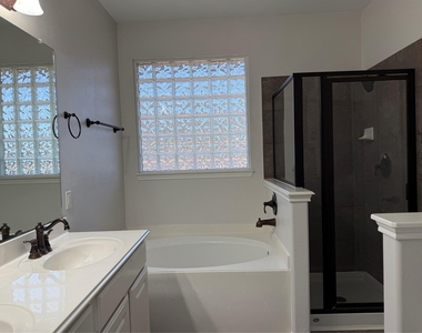15226 Olmstead Park Drive - Photo Thumbnail 16