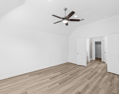 5706 Sunland Trail - Photo Thumbnail 4