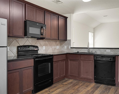 2806 Morgensen Drive - Photo Thumbnail 26