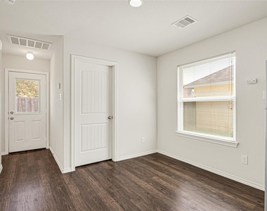 2806 Morgensen Drive - Photo Thumbnail 29