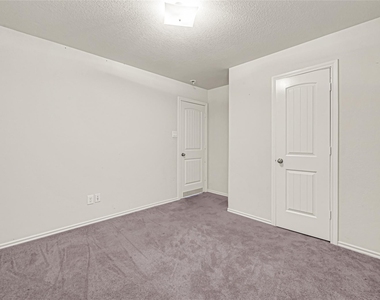 2806 Morgensen Drive - Photo Thumbnail 20