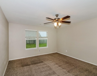 17719 Brahman Meadows Court - Photo Thumbnail 9