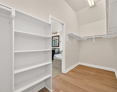 173 Pinnacle Ridge Dr - Photo Thumbnail 14