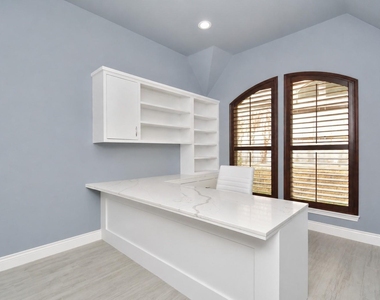 173 Pinnacle Ridge Dr - Photo Thumbnail 4