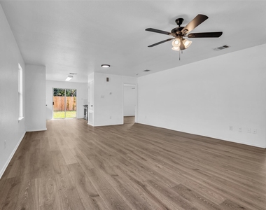 5239 Roth Forest Lane - Photo Thumbnail 2