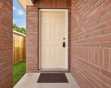 5239 Roth Forest Lane - Photo Thumbnail 1