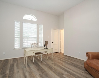 11418 Ruby Canyon Lane - Photo Thumbnail 7