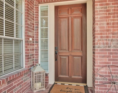 11418 Ruby Canyon Lane - Photo Thumbnail 4