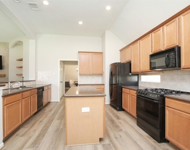11418 Ruby Canyon Lane - Photo Thumbnail 23