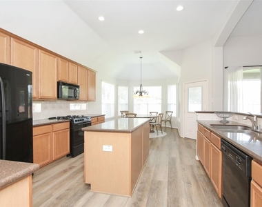 11418 Ruby Canyon Lane - Photo Thumbnail 24