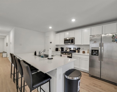 27110 Breakaway Lane - Photo Thumbnail 1