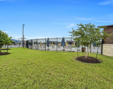 27110 Breakaway Lane - Photo Thumbnail 39