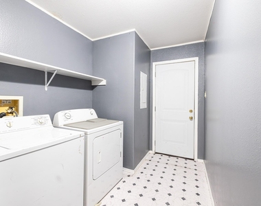11738 Greencanyon Drive - Photo Thumbnail 11