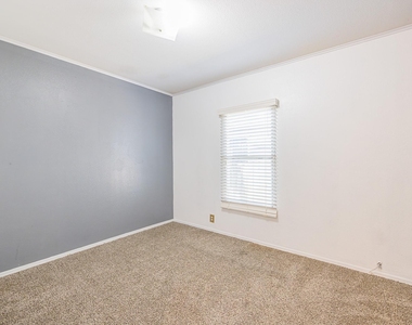 11738 Greencanyon Drive - Photo Thumbnail 13