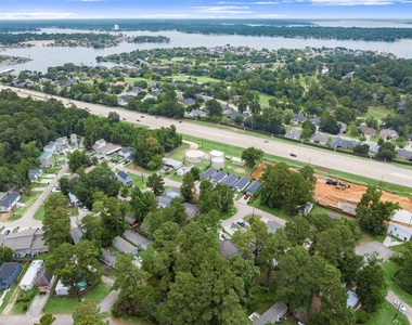 16807 Crestmont - Photo Thumbnail 35
