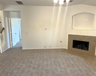 4714 Glencastle Court - Photo Thumbnail 9