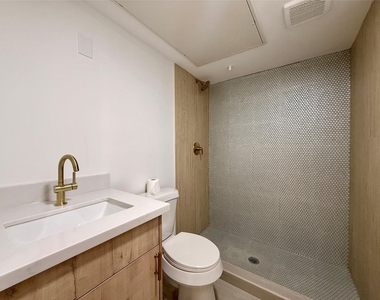 3617 Rosalie Street - Photo Thumbnail 9