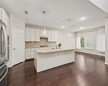 30631 Morning Dove Drive - Photo Thumbnail 10