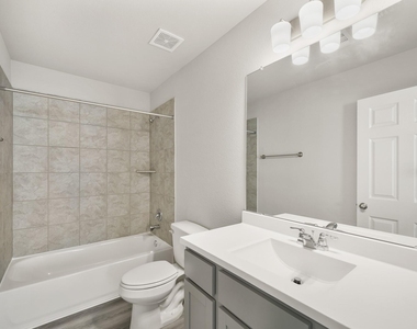 13313 Nabob Drive - Photo Thumbnail 4