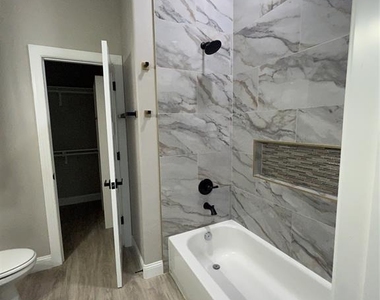 5108 Sunbeam Street - Photo Thumbnail 20