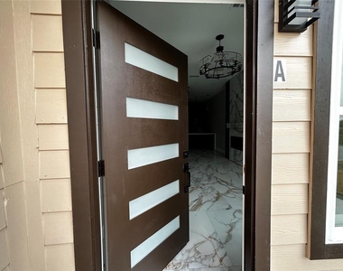 5108 Sunbeam Street - Photo Thumbnail 3
