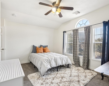 14 Carmel Chase Court - Photo Thumbnail 25