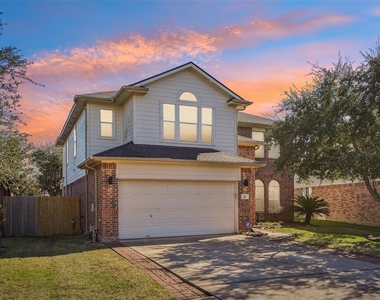 14 Carmel Chase Court - Photo Thumbnail 1