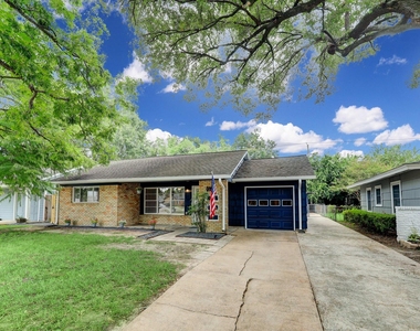 5013 Verdome Lane - Photo Thumbnail 2