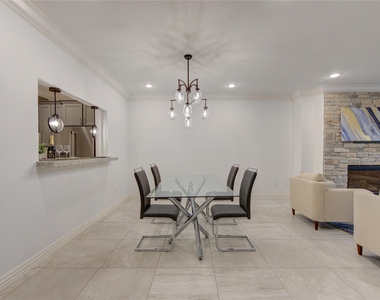 13605 Teal Bluff Lane - Photo Thumbnail 11