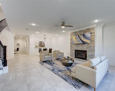 13605 Teal Bluff Lane - Photo Thumbnail 5