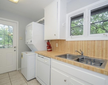 5230 Arboles Drive - Photo Thumbnail 23