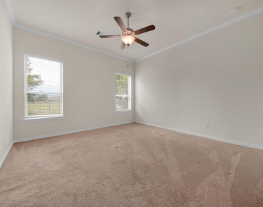 5002 Naples Grove Lane - Photo Thumbnail 3