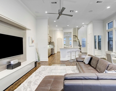 5506 Darling Street - Photo Thumbnail 5