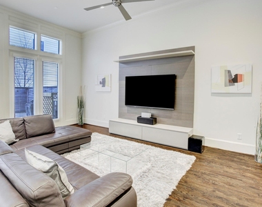 5506 Darling Street - Photo Thumbnail 7