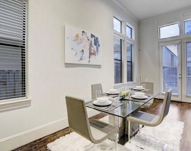5506 Darling Street - Photo Thumbnail 4