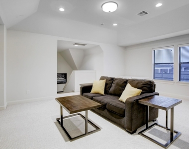 5506 Darling Street - Photo Thumbnail 19