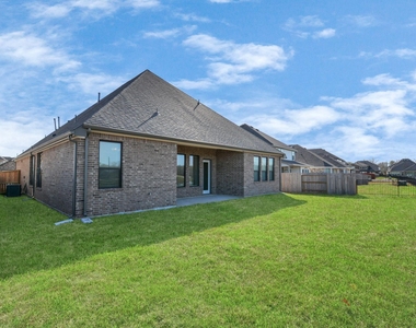4710 Austin Landing - Photo Thumbnail 45