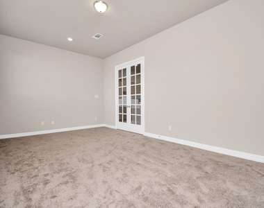 4710 Austin Landing - Photo Thumbnail 37